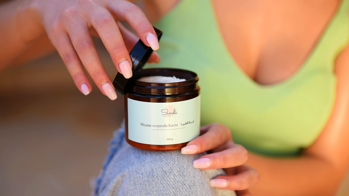 Mousse de Karité efficace hydrate votre peau en profondeur.